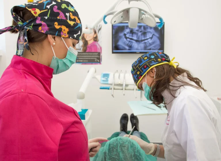 Quanto costa un impianto dentale